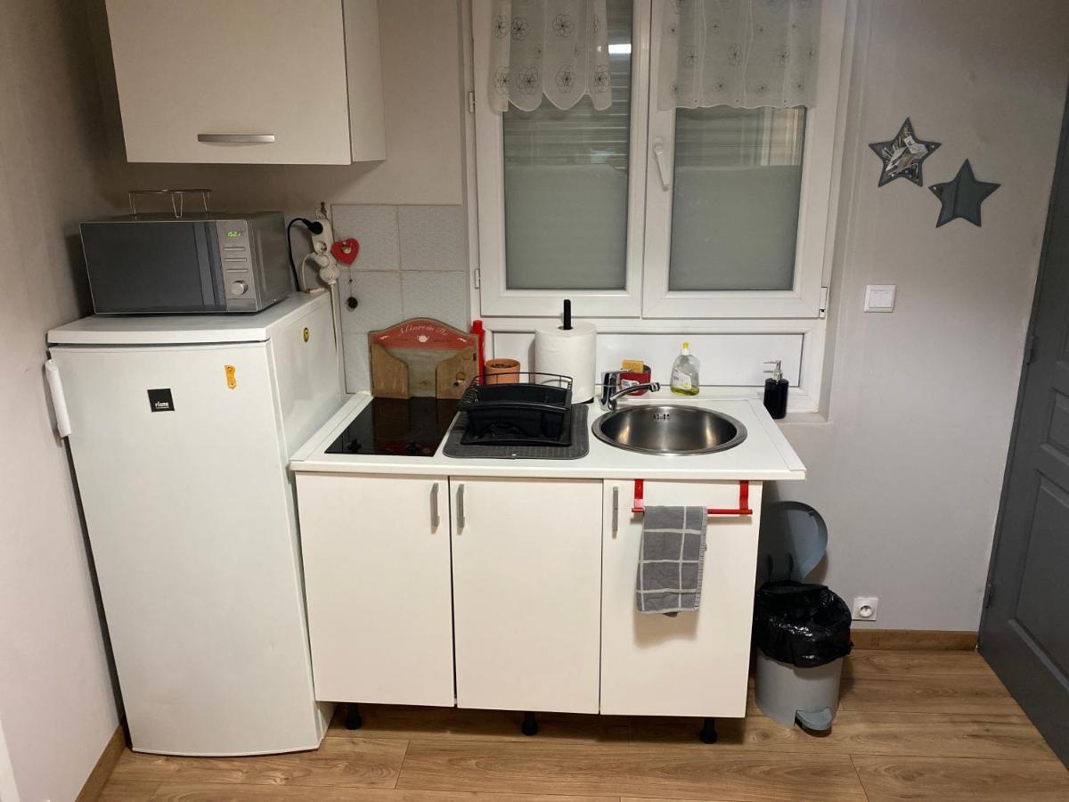 Sympathique Logement En Rez-De-Chausse, De 21M 2 Beauvais Exterior foto